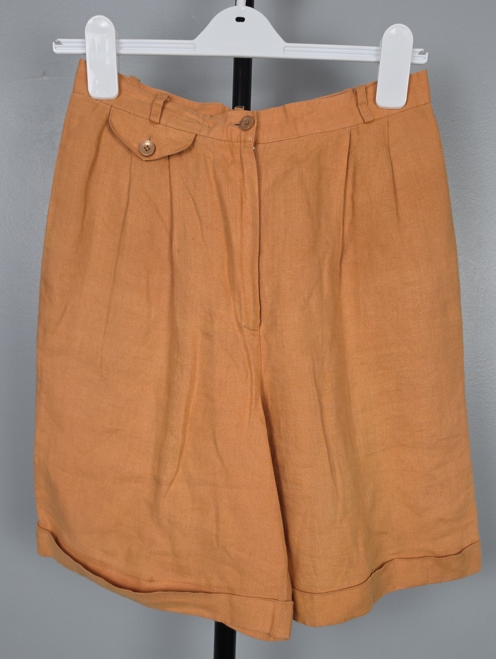 Talbots Vintage Pleated 100% Irish Linen Classic High Waisted Shorts, Size 8